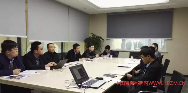 省經(jīng)委領(lǐng)導(dǎo)陪同中國信息通信研究院專家組蒞臨華體調(diào)研智慧路燈獲高度認可