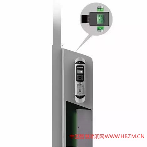 華體智慧箱子2.0讓傳統(tǒng)路燈搖身變成智慧路燈